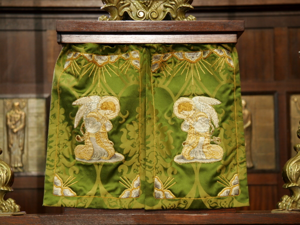 Green tabernacle veil with embroidered angels